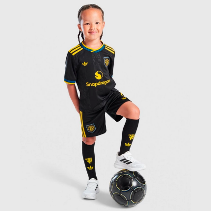 Manchester United 2025/26 Third – Kit Kids