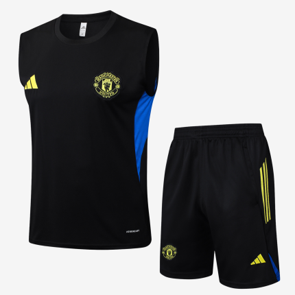 Manchester United 2025/26 Kit Training
